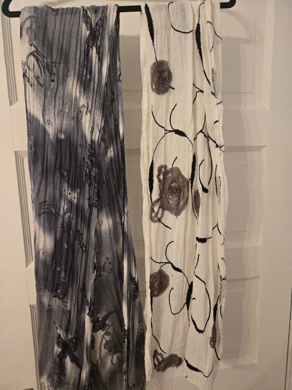 Pair of scarves